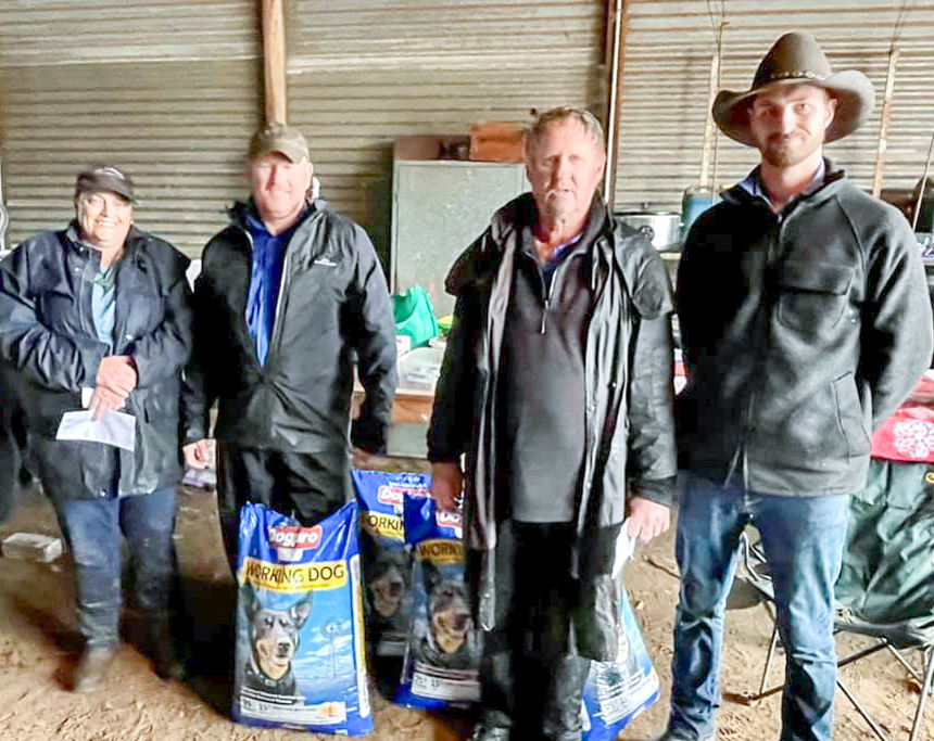 Open Utility L-R Tanya Debijl 1st Daleview Wally, Simon Leaning 5th Binge, Nigel Armstrong 3rd Tumutvalley Roy & 4th Yarralonga Scope, Blake Robinson 2nd Ramulam Kick.