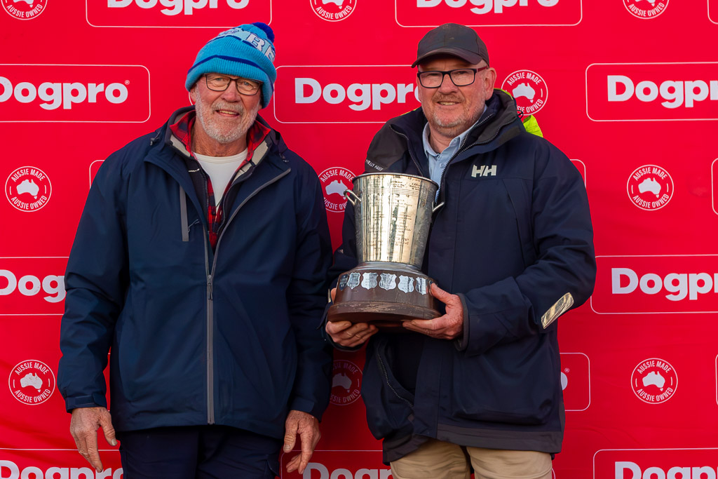 Simon Leaning with Marionvale Di. Highest score in the Open "99" presented by President Rod Forsyth