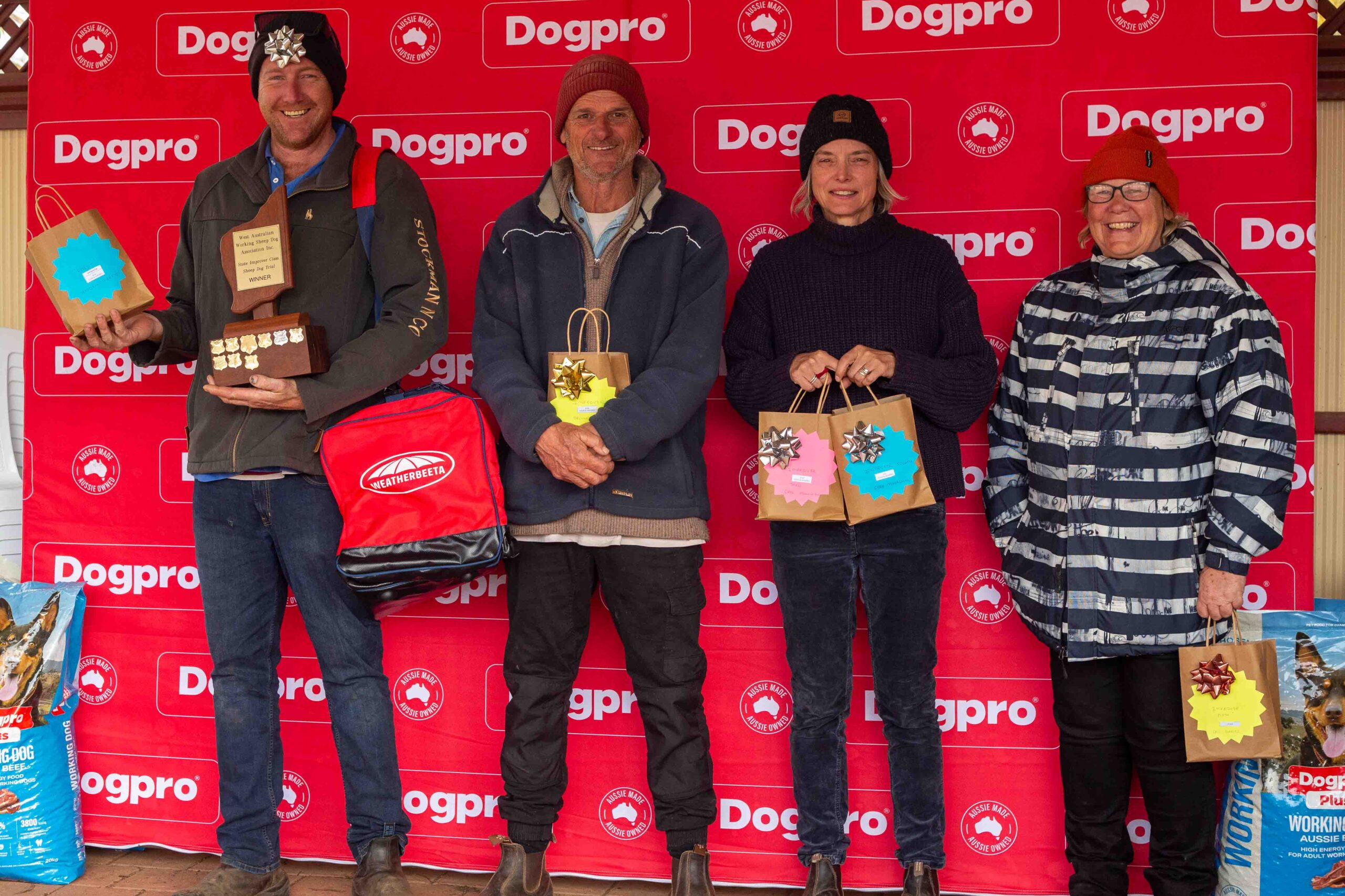 Improver Finalists - Hayden Harries (Just Coke 1st), Terry Martino (Ramulam Tracker 2nd),Cree Monaghan (Graedawn Finn 3rd & Marionvale Jem 4th), Des Davies (Marionvale Kip 5th).